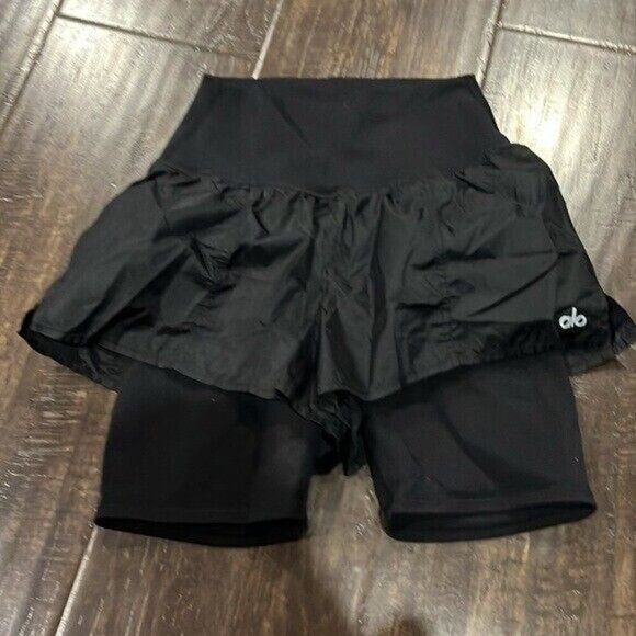 S5 Alo Yoga Women’s High Waist Circuit Shorts XXS Black - Picture 2 of 5